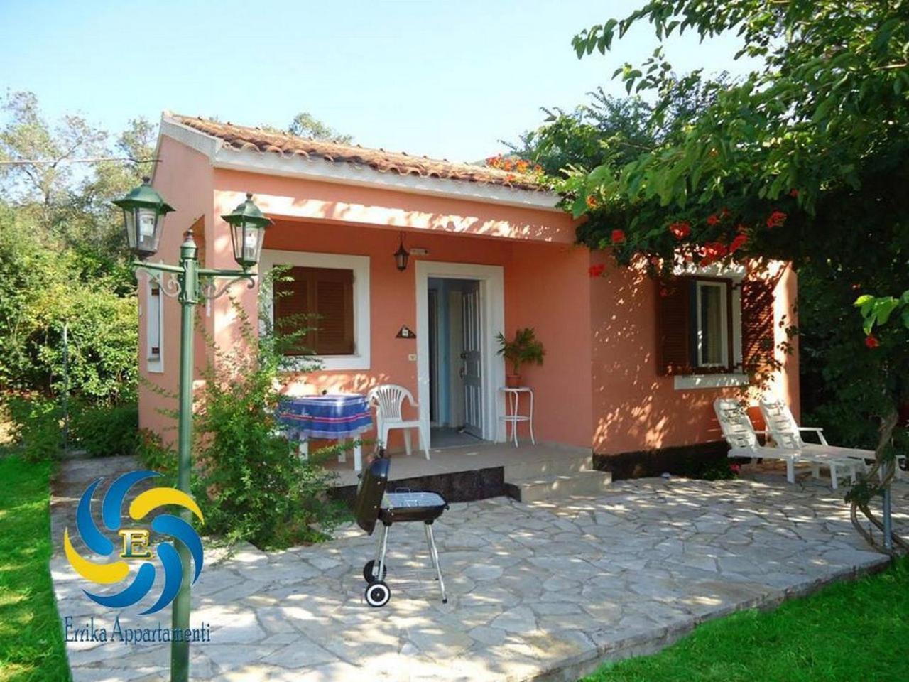 Errika Apartment Ipsos Exterior photo